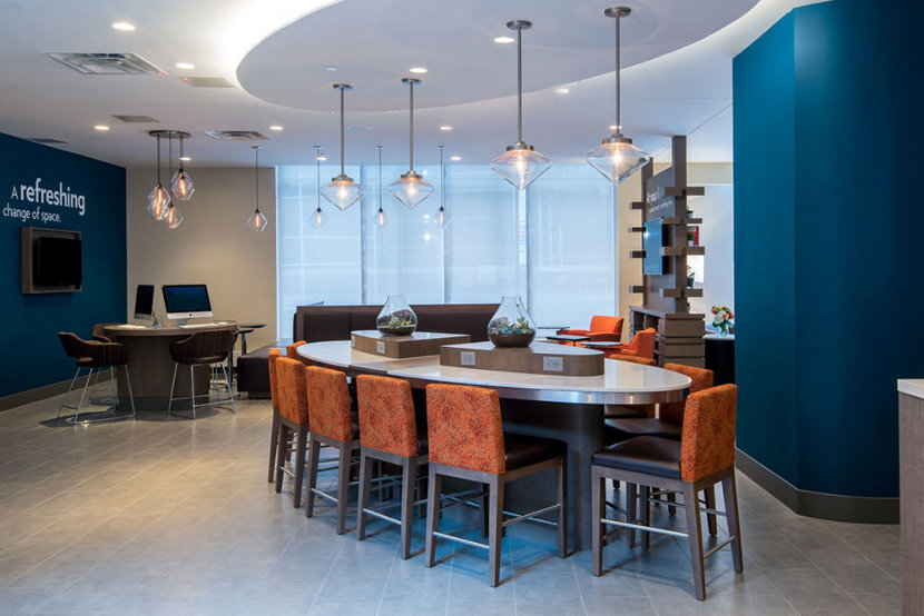 Clear Glass Pendant Lights Hang From Multi-Pendant Canopy Clear Glass Pendant Lights Hang From Multi-Pendant Canopy