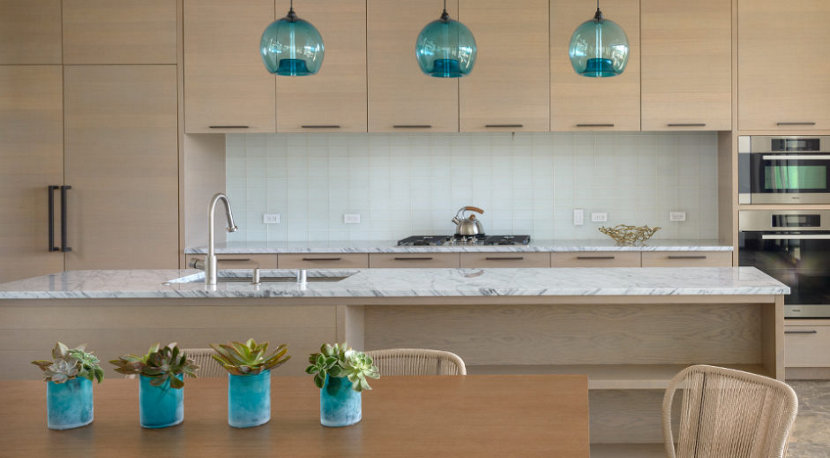 Follow Friday - Interior Designer Kelly Hohla Follow Friday - Interior Designer Kelly Hohla