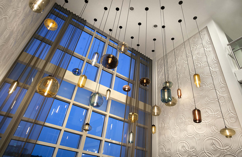 Colorful Display of Modern Hotel Lighting Colorful Display of Modern Hotel Lighting