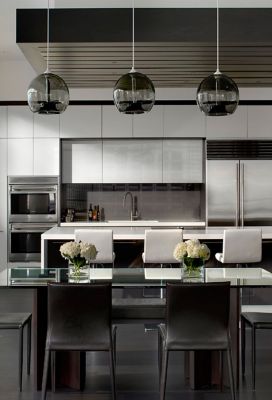 Snaidero Design showroom with modern pendant lighting