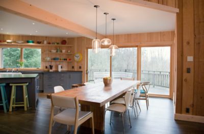 hanging lights above dining table