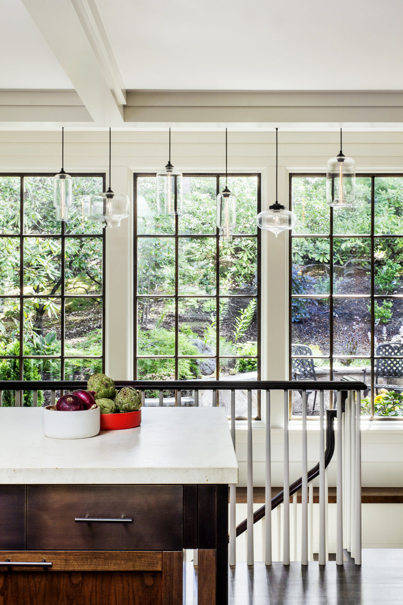 A Grouping of Niche Pendants in Crystal Glass