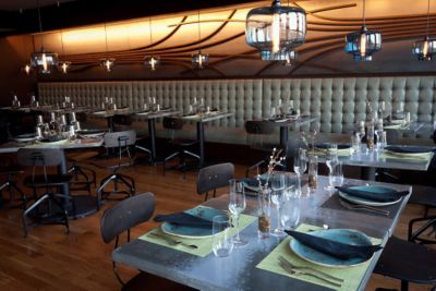 6 Restaurant Pendant Lighting Installations That Look Good Enough