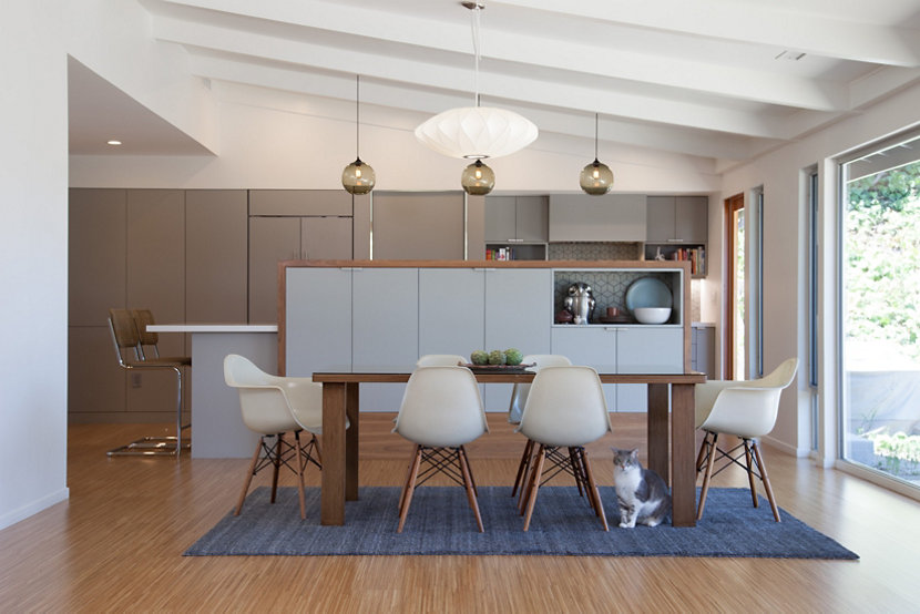 Smoke Solitaire Pendants Included in the Final Vision of California Home