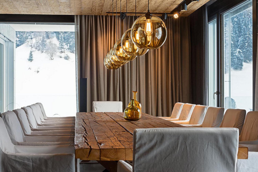 Luxury Apartment Pendant Lighting - Amber Solitaire