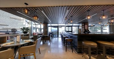 Resort Modern Lighting in Colorado Lounge